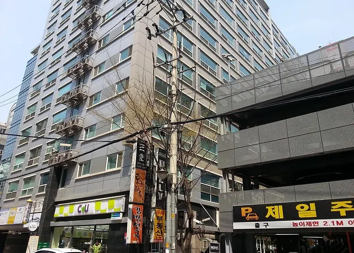 아파트 위브 하우스 *