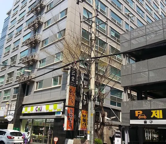 아파트 위브 하우스