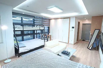위브 하우스