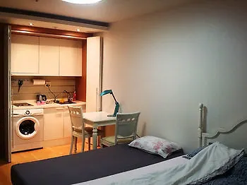 위브 하우스